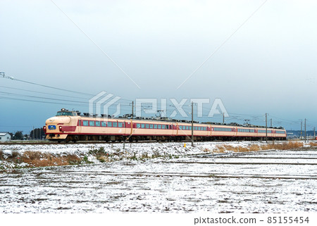 Hokuriku Main Line Awara Onsen-Maruoka JR West 489 Series H04 Organization (Kanazawa) Shirasagi 85155454
