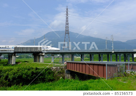 新幹線和廢棄的鐵路痕跡 新幹線和廢棄的鐵路痕跡 85156573