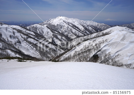 雪季的和賀岳 雪季的和賀岳 85156975