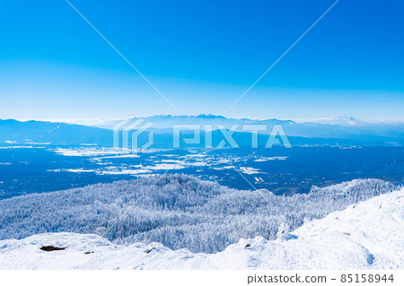 【冬季素材】冬季北大岳登山風景【長野縣】 85158944