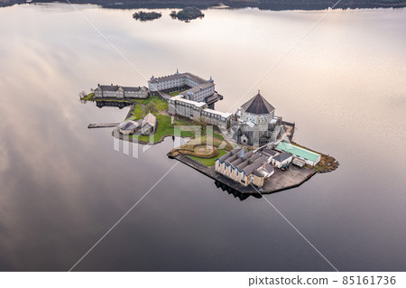Power station producing energy on the banks of the River Foyle near Derry, Northern Ireland 85161736