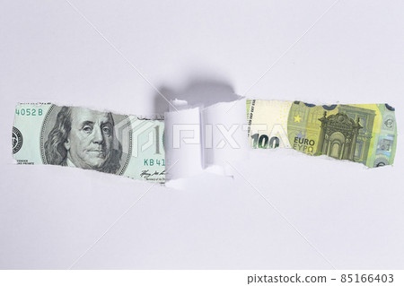 US economy VS Eruopean. Economic or trade war concept between united states of america and European union. Exchange rate us dollar and Euro currency US economy VS Eruopean. Economic or trade war concept between united states of america and European union. Exchange rate us dollar and Euro currency 85166403