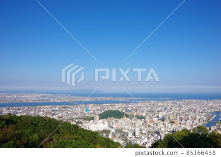 從德島縣美山公園眺望怒島淡路島德島市 從德島縣美山公園眺望怒島淡路島德島市 85166438