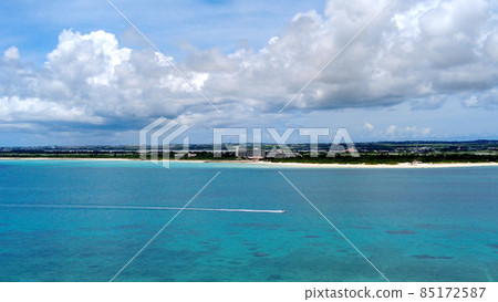 Aerial view of Yonaha Maehama on Miyakojima 85172587