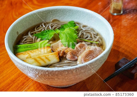 Warm duck soba Warm duck soba 85173360