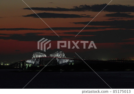 風景東京門大橋,在冬天日落之後。圖來自舞濱 風景東京門大橋,在冬天日落之後。圖來自舞濱 85175013