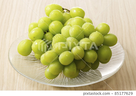 Seedless Shine Muscat from Yamanashi Prefecture 85177629