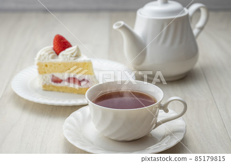蛋糕和茶 蛋糕和茶 85179815