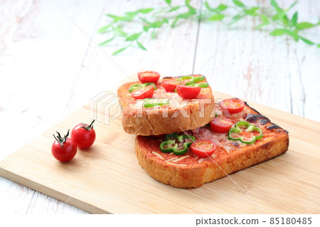 Refreshing morning image | Pizza toast Refreshing morning image | Pizza toast 85180485