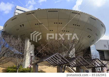 Kobe Fashion Museum looked like a UFO Kobe Fashion Museum looked like a UFO 85182941