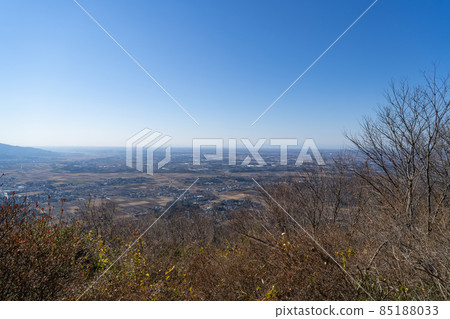 Scenery seen from the summit of Mt. Amabiki (Mt. Ontake / Mt. Amabiki course in Sakuragawa City, Ibaraki Prefecture) 85188033
