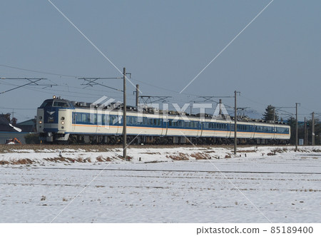 Hokuriku Main Line Fukuoka-Isurugi JR West 485 series Y04 organization (Kanazawa) Shirasagi Hokuriku Main Line Fukuoka-Isurugi JR West 485 series Y04 organization (Kanazawa) Shirasagi 85189400