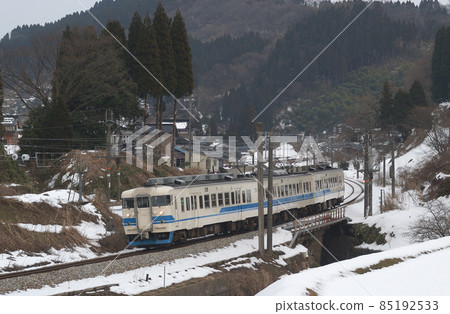 北陸幹線 Isurugi-Kurikara JR West 413 系列 B01 組織（金澤） 85192533