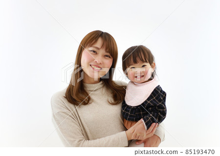 Smile parent and child Smile parent and child 85193470
