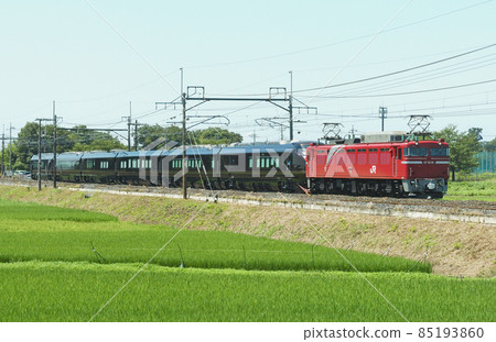 Tohoku Main Line Higashi Omiya-Hasuda JR East EF81-81 (Tabata) + E655 series (Oku) + TR (Tokyo) Tohoku Main Line Higashi Omiya-Hasuda JR East EF81-81 (Tabata) + E655 series (Oku) + TR (Tokyo) 85193860