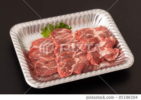 Raw lamb shoulder loin for grilled meat from New Zealand Raw lamb shoulder loin for grilled meat from New Zealand 85196384
