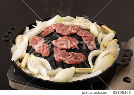 Genghis Khan (raw lamb shoulder loin) Genghis Khan (raw lamb shoulder loin) 85196398