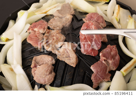 成吉思汗(生羊肩肉) 成吉思汗(生羊肩肉) 85196411