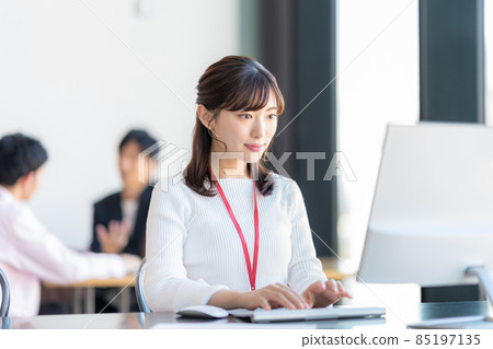 A young business person A young business person 85197135