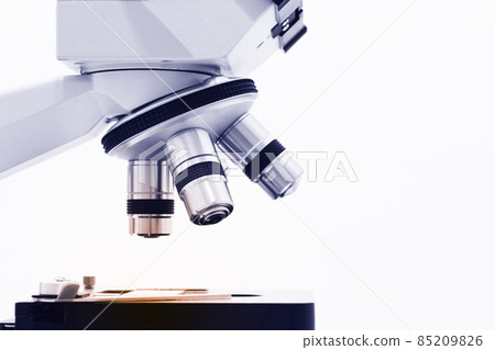 Microscope Isolated on the White Background Microscope Isolated on the White Background 85209826