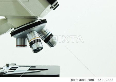 Microscope Isolated on the White Background Microscope Isolated on the White Background 85209828