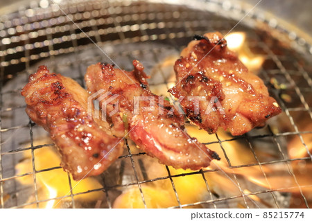 黑毛和牛牛肉烤肉 黑毛和牛牛肉烤肉 85215774
