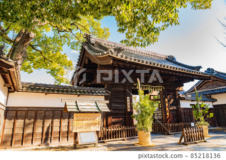 冬天的德川園、黑門松木裝飾<愛知縣名古屋市> 冬天的德川園、黑門松木裝飾<愛知縣名古屋市> 85218136