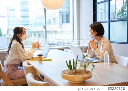 女人見面 85220818