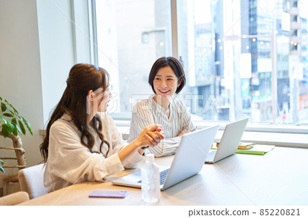 女人見面 85220821