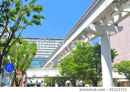 [福岡縣]晴空下的JR小倉站南口 85222332