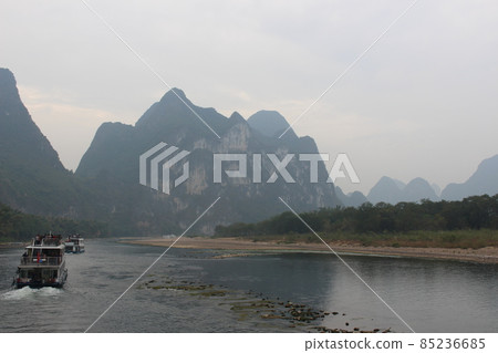 中國桂林漓江血統 85236685