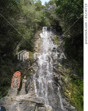 Kiyomizu Waterfall [Ogi City, Saga Prefecture] 85236719