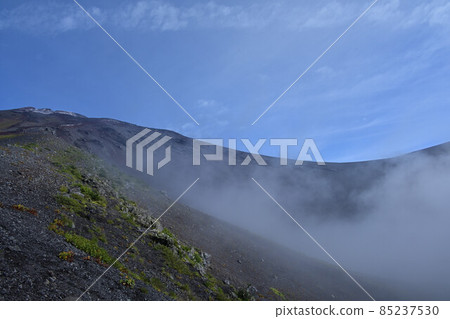 Mt. Fuji Fujinomiya Route Fujinomiyaguchi 6th Station 85237530