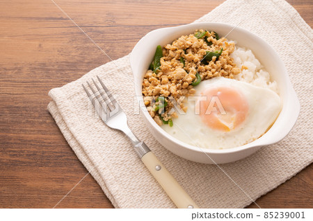 手工加包飯 85239001