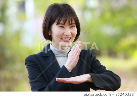 Sign language "Thank you" Sign language "Thank you" 85240338