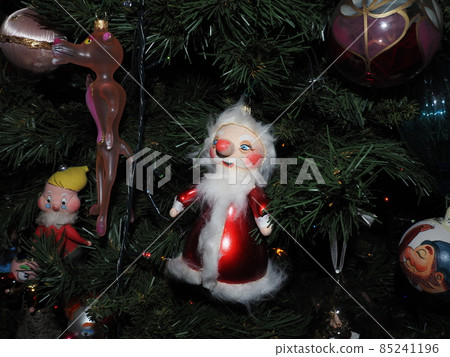 glass hand made christmas ball on xmas tree detail blur lights glass hand made christmas ball on xmas tree detail blur lights 85241196