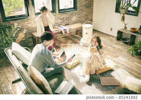 Share house men and women winter Share house men and women winter 85241882