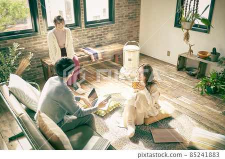 Share house men and women winter Share house men and women winter 85241883