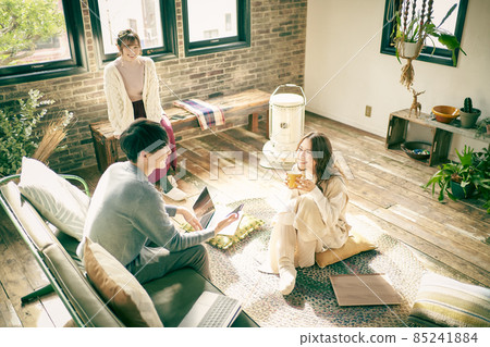 Share house men and women winter 85241884