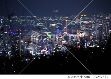 Night view of central Kobe from near Maya Cable Station Night view of central Kobe from near Maya Cable Station 85242317