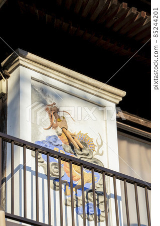 Ajimu's picture 85244201