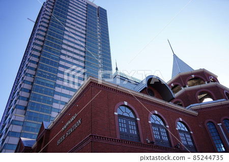 東京、澀谷、惠比壽花園廣場,聖誕節前展示百家樂吊燈 東京、澀谷、惠比壽花園廣場,聖誕節前展示百家樂吊燈 85244735