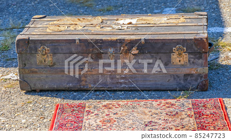 Antique Trunk Chest Antique Trunk Chest 85247723