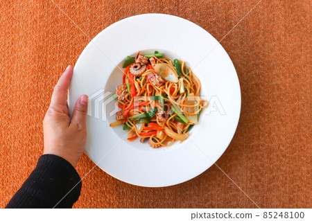 spaghetti , squid spaghetti or seafood spaghetti spaghetti , squid spaghetti or seafood spaghetti 85248100