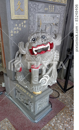 台北市湖區碧山岩開丈陵迷人的守護犬（獅子）2 85248406