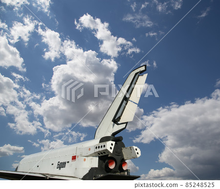 The Buran spacecraft -- Soviet orbital vehicle 85248525