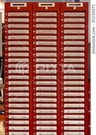 Metal drawers Metal drawers 85250075