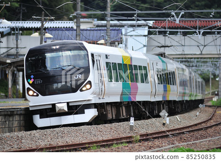 中央本線 上野原 JR 東 E257 系列 0 系列 M-101 組織（松本）梓海治 85250835