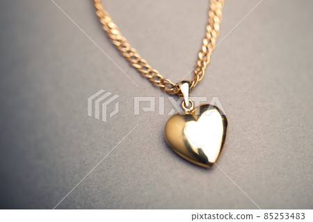 gold heart pendant gold heart pendant 85253483