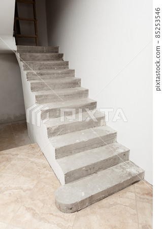 concrete staircase under construction 85253546